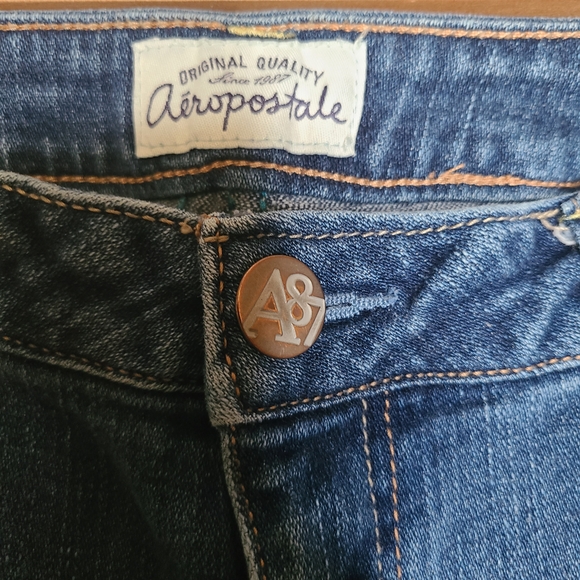 Aeropostale Women's Dark Blue Denim Jeans - Picture 1 of 4